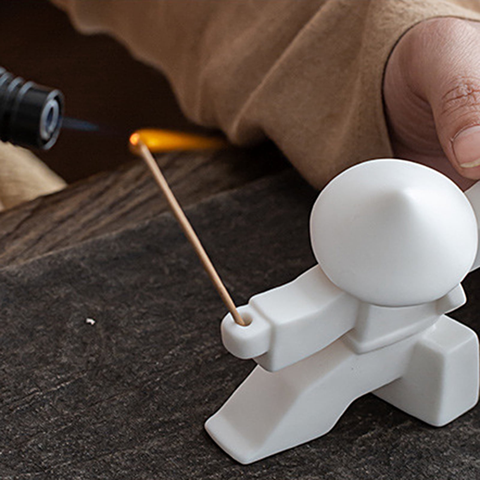 Deyuer Incense Stick Burner Unique Delicate White Porcelain Chinese Ceramic Samurai Censer Holder Home Decor for Home,B Green