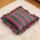 thumbnail image 5 of Cojín decorativo de terciopelo a rayas con volantes y tacto suave – Funda de cojín decorativa para sofá, sillón, dormitorio y sala de estar | Accesorio para el hogar resistente a las arrugas, 5 of 6