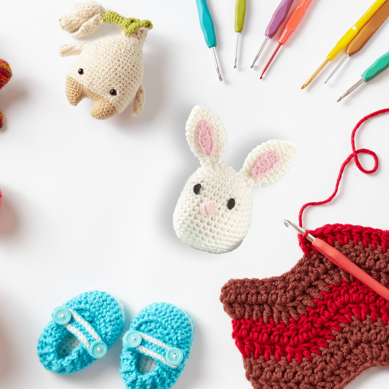 Leisure Arts Make A Little Friend Pudgie Piggy Crochet Kit