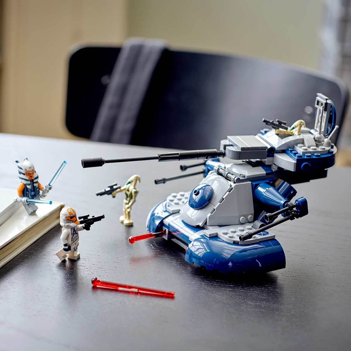 LEGO 75283 Armored Assault Tank AAT