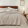 thumbnail image 1 of Colchas ligeras Quilt Bedsure tamaño queen, color beige, 1 of 7