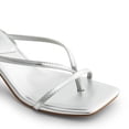 thumbnail image 4 of Sandalia DREAM PAIRS SDHS2405W Plata con taco kitten de 6.5 cm, 4 of 7