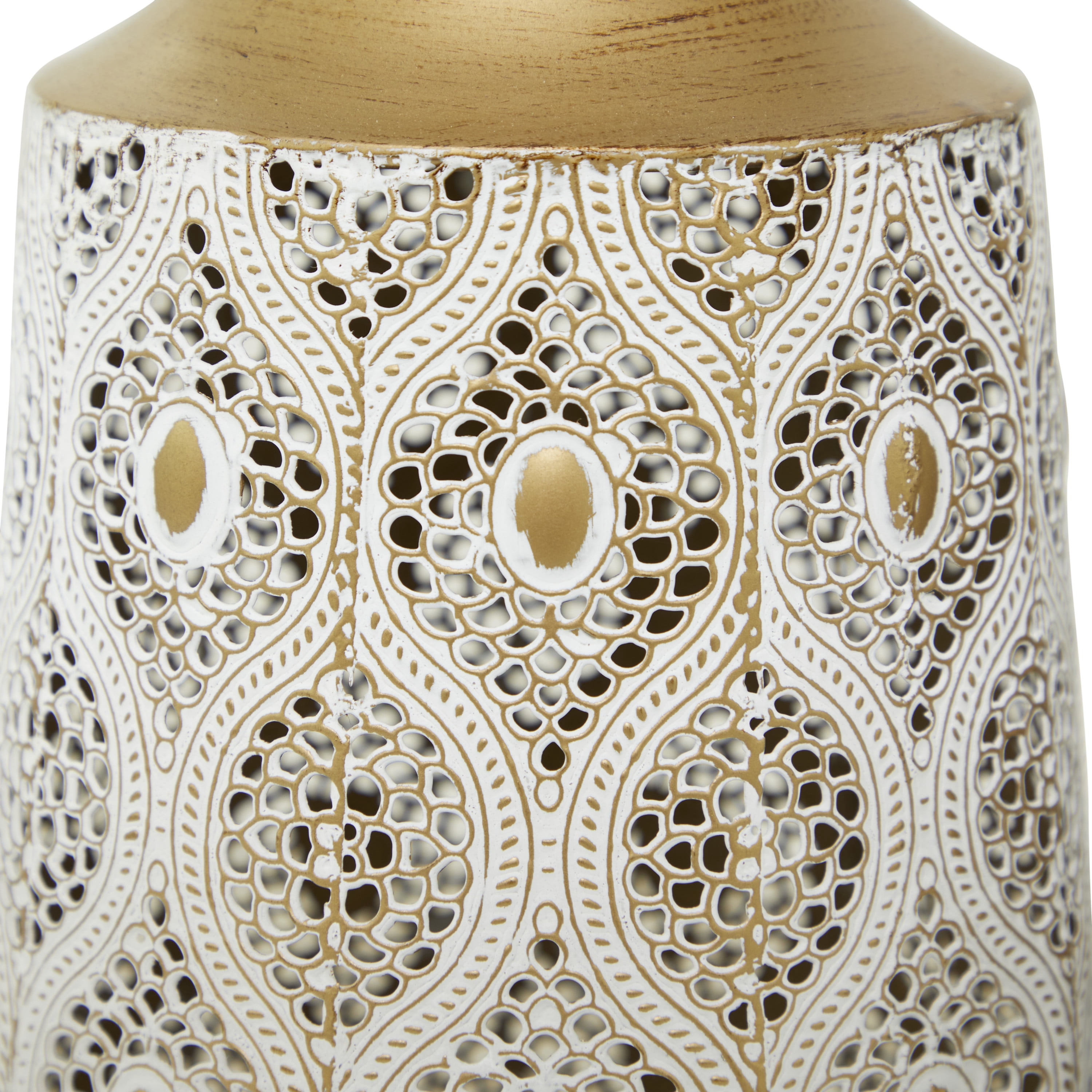 DecMode 24", 20"H White Metal Vase with Diamond Pattern, Set of 2
