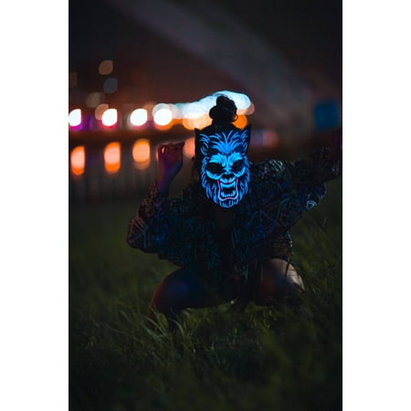 BEATSYNC Sound Responsive Lighted Wolf Mask