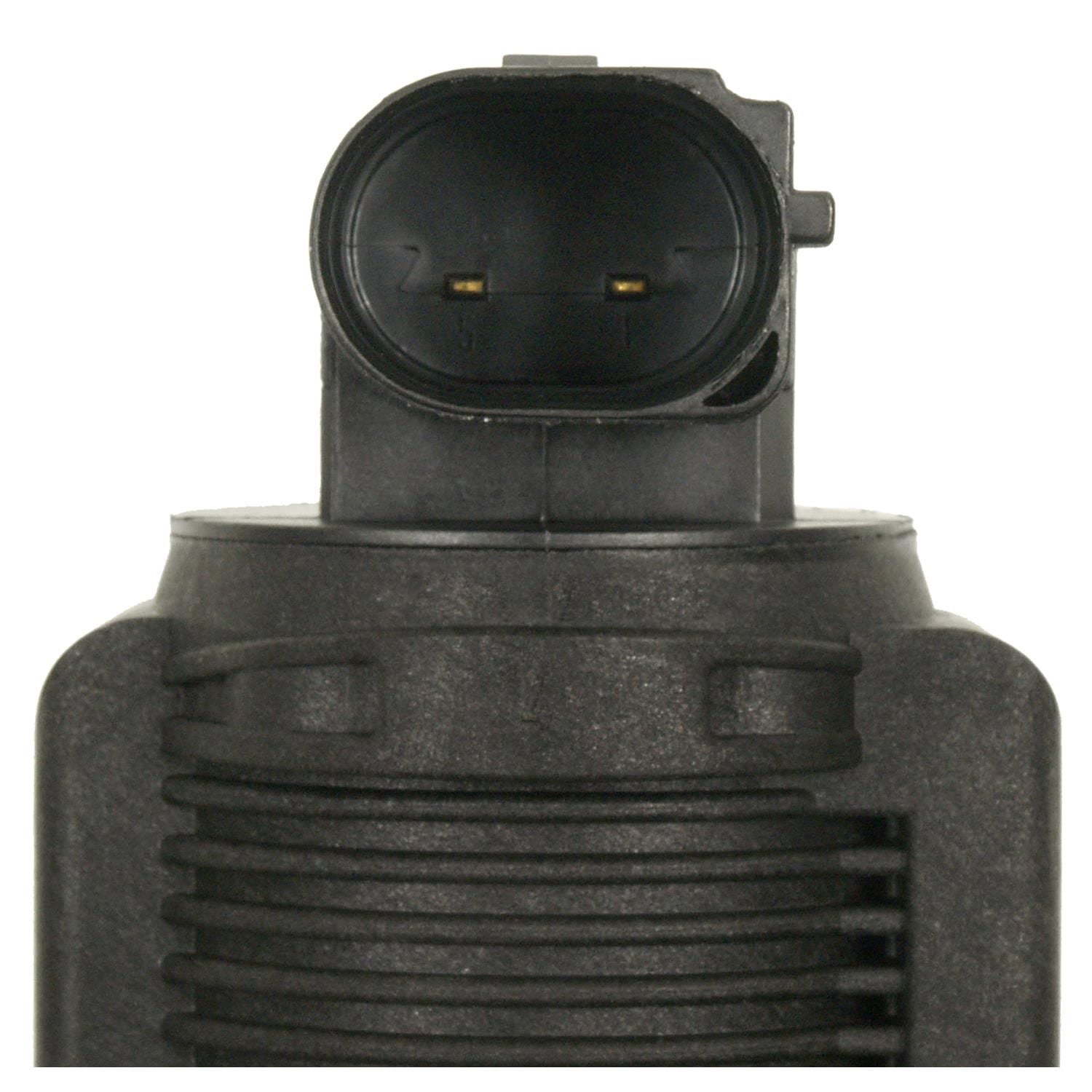 Standard Motor Products EGV1218 EGR Valve For 05-06 Jeep Liberty