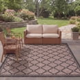 thumbnail image 4 of SAFAVIEH Courtyard Fisher Geometric Quatrefoil Indoor/Outdoor Area Rug, 6'7" x 9'6", Natural/Black, 4 of 18