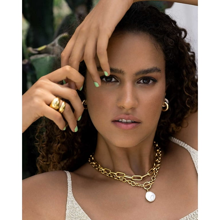 18k gold 2024 toggle necklace