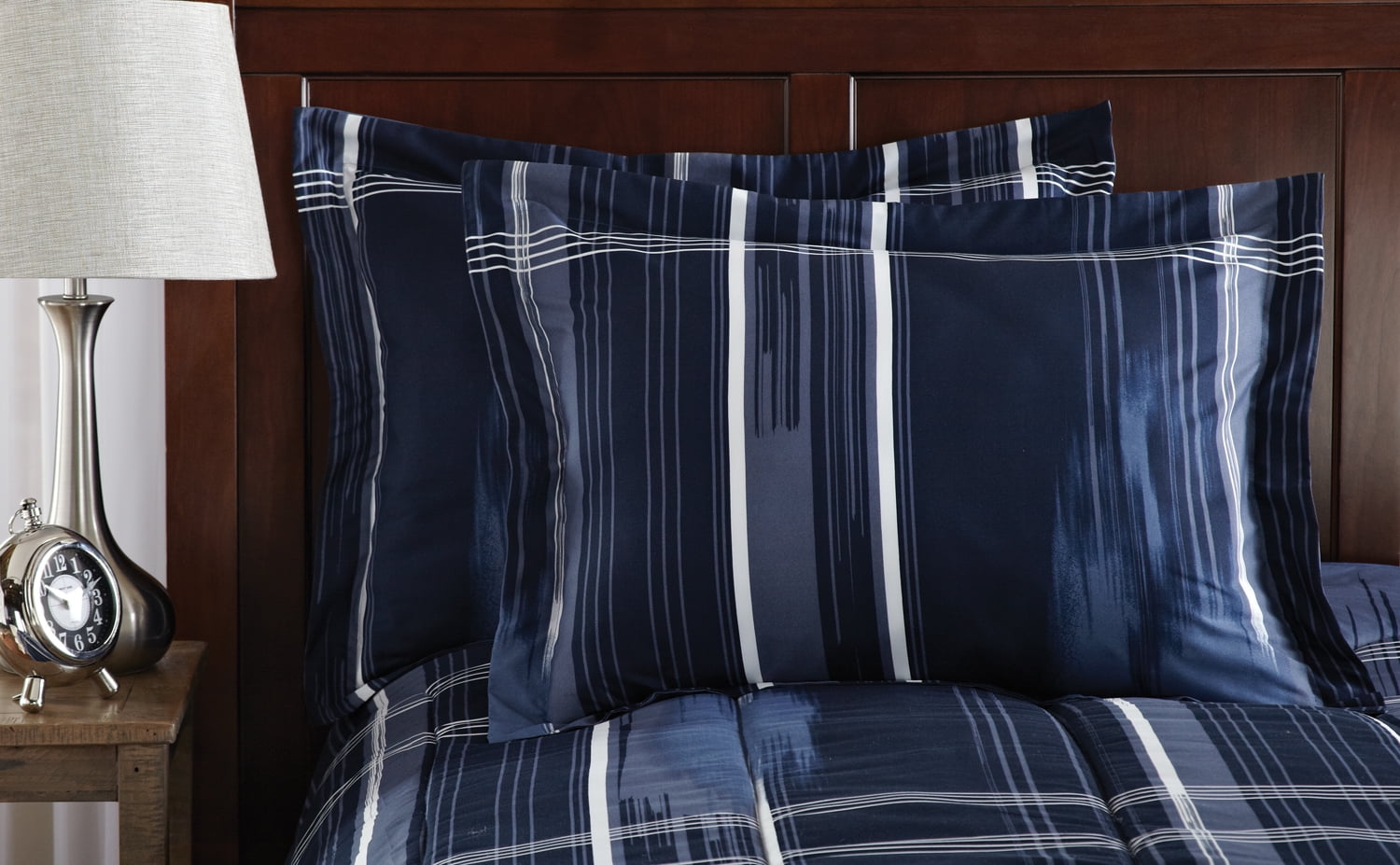 Mainstays Navy Modern Plaid 8 Piece Bed in a Bag Comforter Set With Sheets, Queen