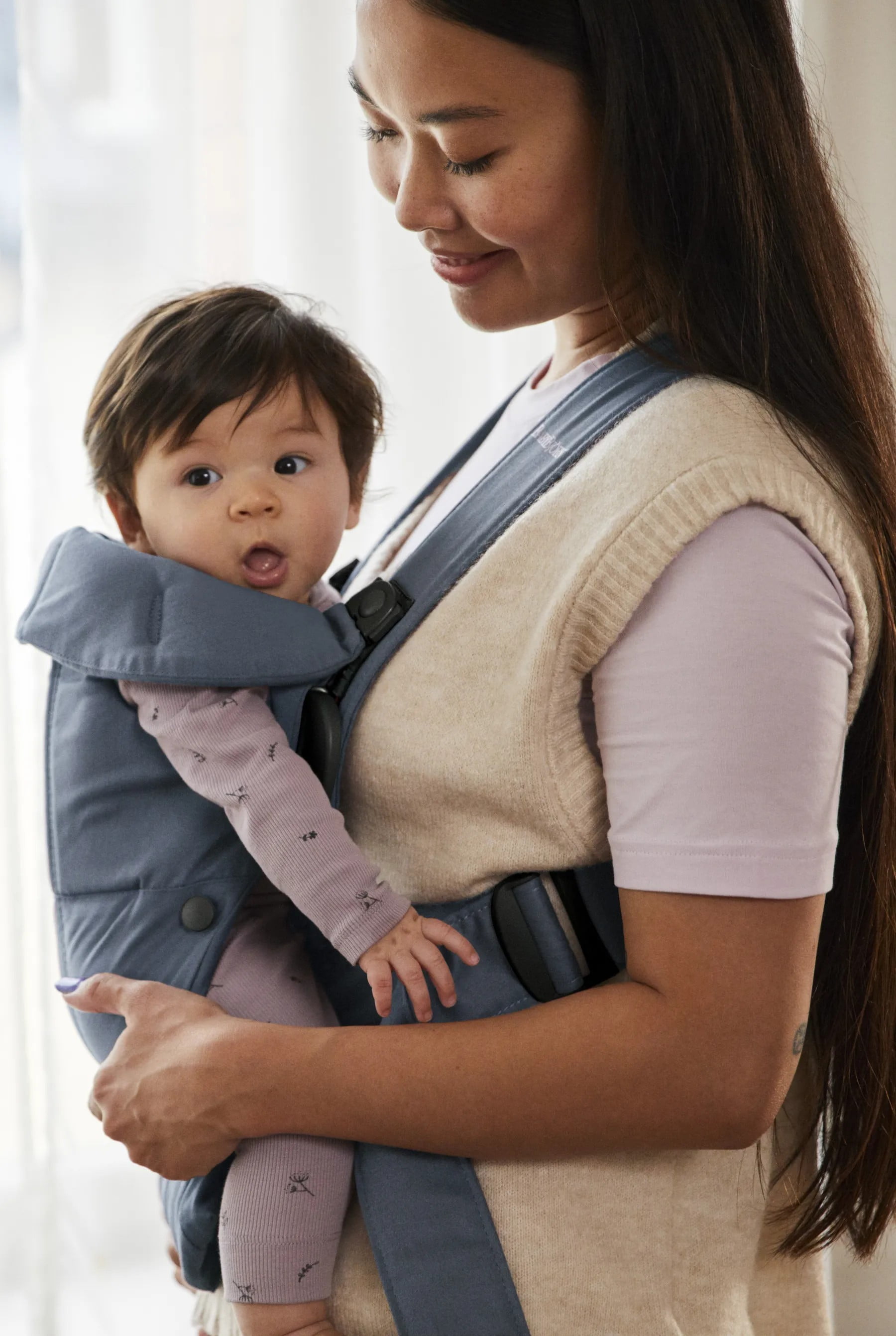 BabyBjorn Baby Carrier Mini, Woven, Vintage Indigo for Infant, Blue