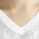 thumbnail image 5 of Camisas de Cuello en V de Manga Corta para las Mujeres Lino Blusas Bordadas Ajuste Suelto Verano Casual Tops de Cuello Redondo, 5 of 5