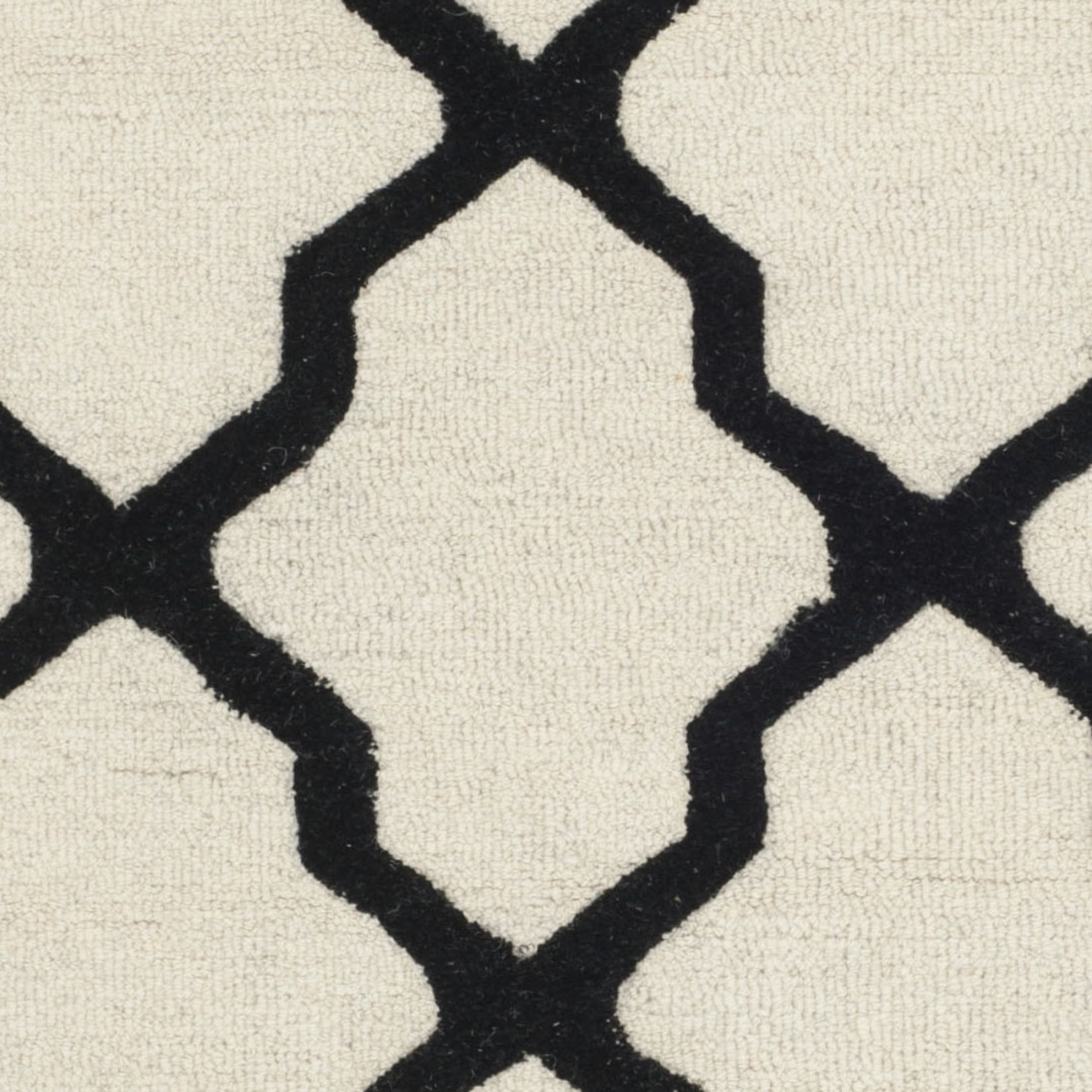 SAFAVIEH Cambridge Liam Geometric Wool Area Rug, Ivory/Black, 9' x 12'
