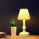 thumbnail image 5 of Mini luz nocturna LED | Diseño de jacinto y líneas finas | Lámpara de mesa a pilas para dormitorio, escritorio y habitación infantil | Luz decorativa de brillo suave, 5 of 5