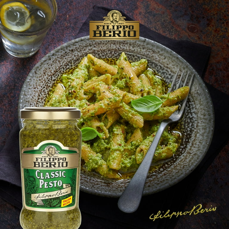 Filippo Berio® Classic Basil Olive Oil Pesto Sauce, Pasta Nut, 6.7