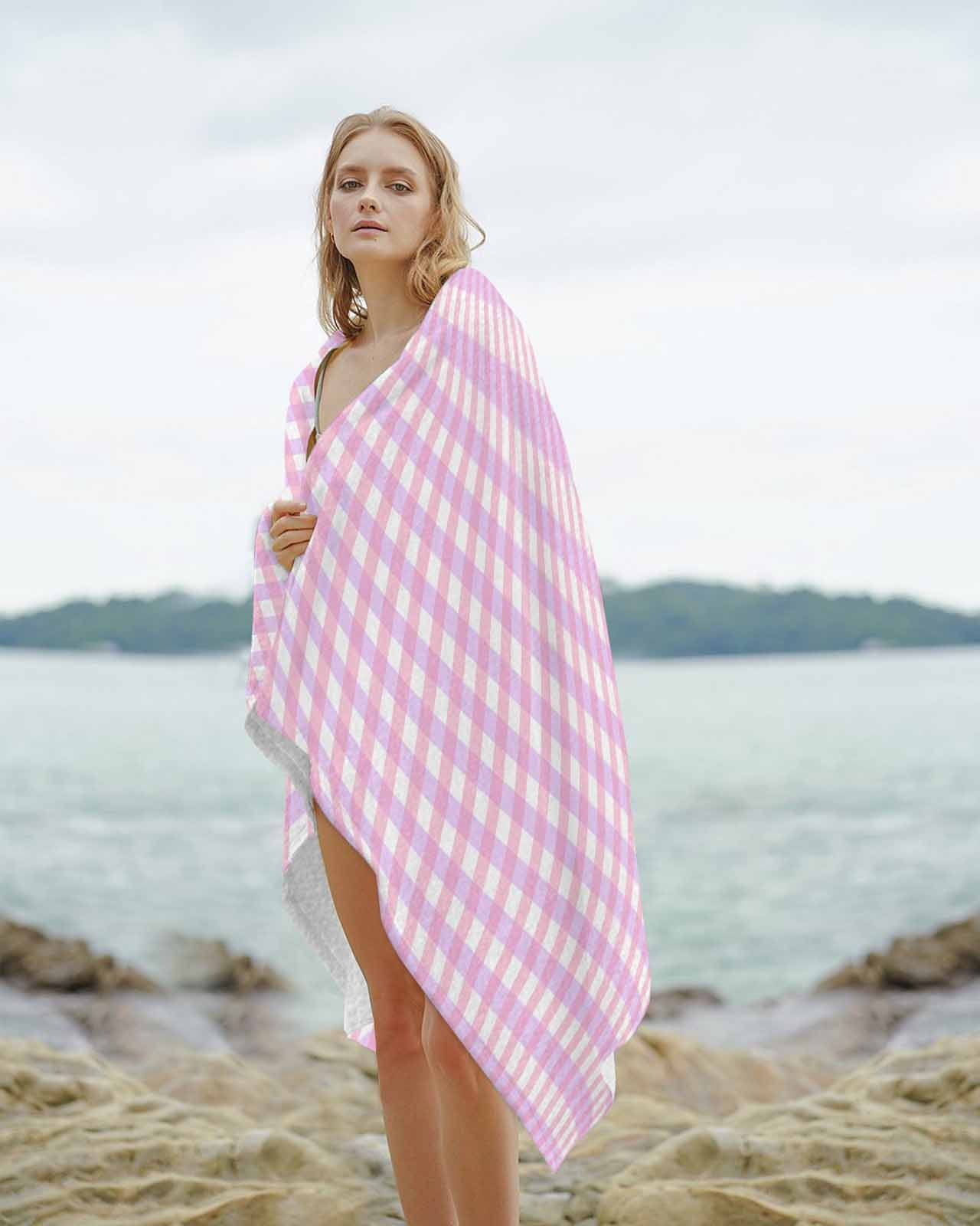 Pink Grid Beach Towels Oversized Super Absorbent, Checkered Plaid Gingham Lattice Trellis Print Lightweight Bath Towel Quick Dry Sets For Bathroom/Pool/Rv Camping/Beach Play/Gym Room/Picnic 35"x70"