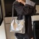 thumbnail image 3 of Bolso de cubo retro popular para mujer, nueva versión coreana 2025, bolso de un solo hombro debajo del brazo, bolso de mensajero informal y versátil, 3 of 5