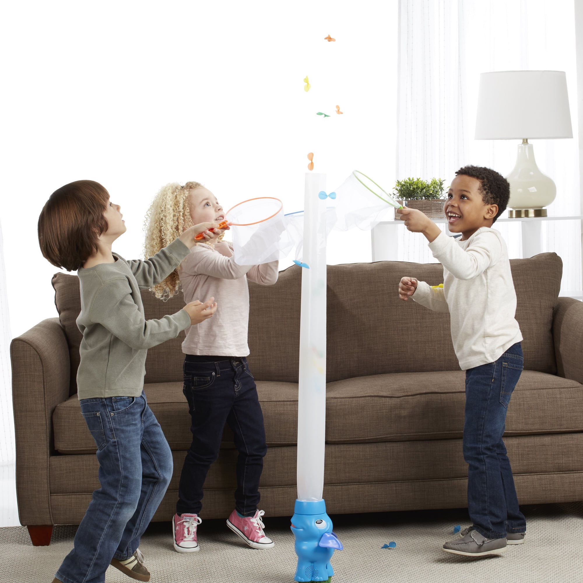 Elefun Flyers Board Game by Hasbro inc.