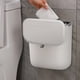 thumbnail image 5 of ¡Precios Increíbles!, Cubo de basura para cocina, hogar, armario, puerta, colgante, sin perforaciones, de plástico, con tapa, para baño, adhesivo, para colgar, con tapa, sin olor Akmoler, 5 of 7