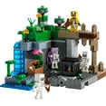 thumbnail image 4 of LEGO Minecraft Le donjon du squelette 21189 Ensemble de construction (364 pièces), 4 of 6