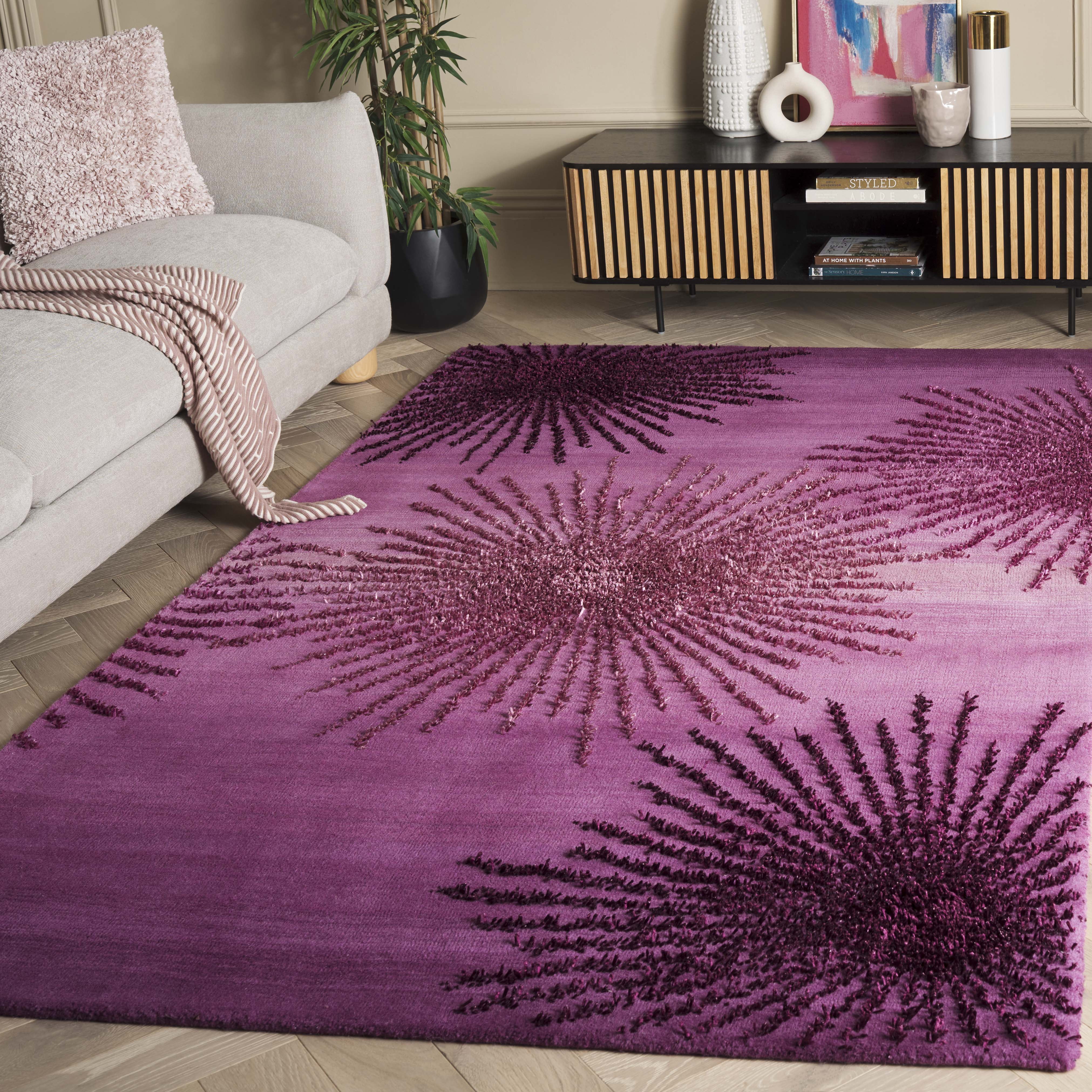SAFAVIEH Soho Fiesta Geometric Area Rug, Purple, 5' x 8'