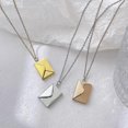 thumbnail image 4 of Collar con colgante Yashi Sobre con carta de amor Joyería de acero inoxidable personalizada Confesión de amor Regalo para el día de San Valentín Día de la madre Modelo dorado 23867, 4 of 5