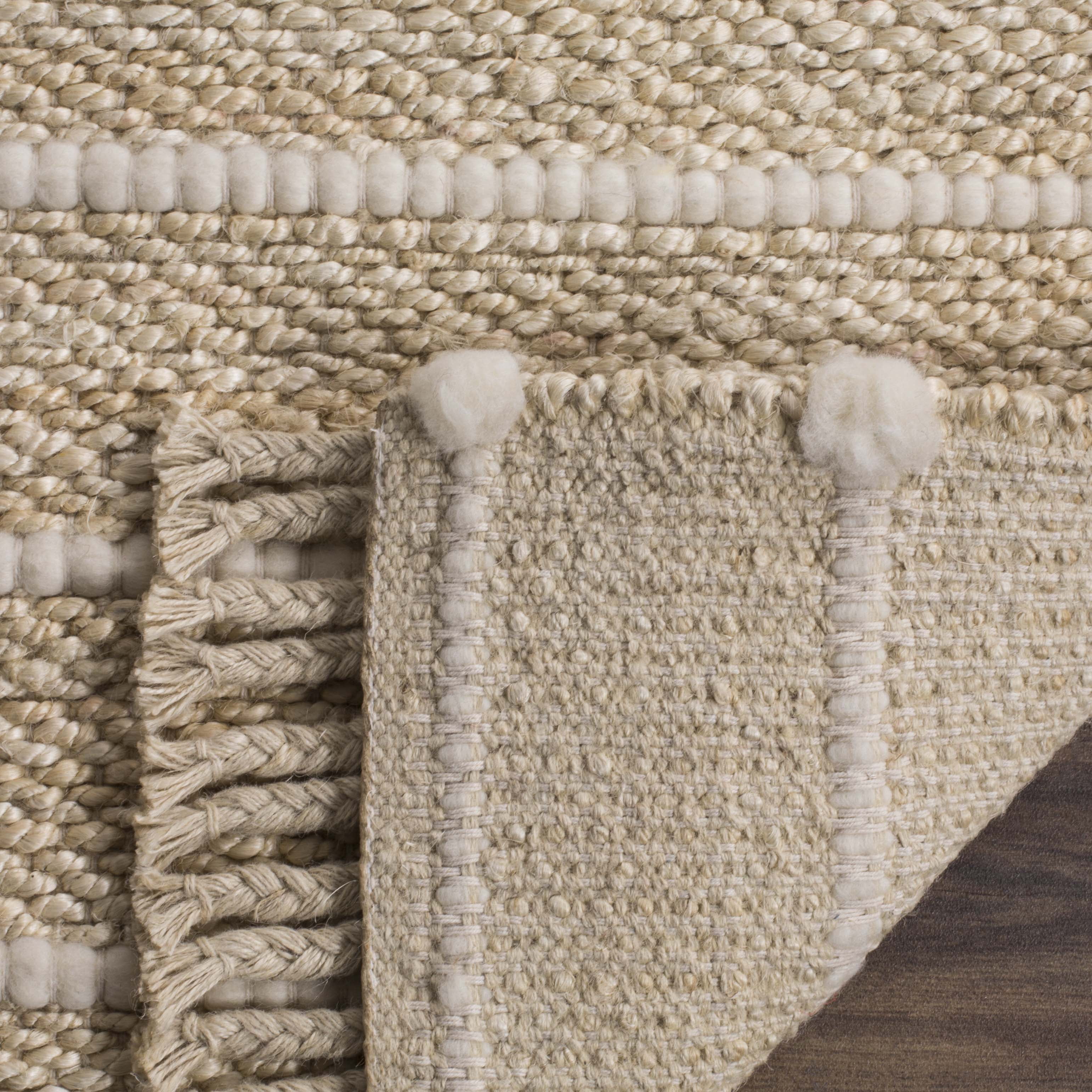 SAFAVIEH Natural Fiber Carrie Braided Area Rug, Ivory, 5' x 8'