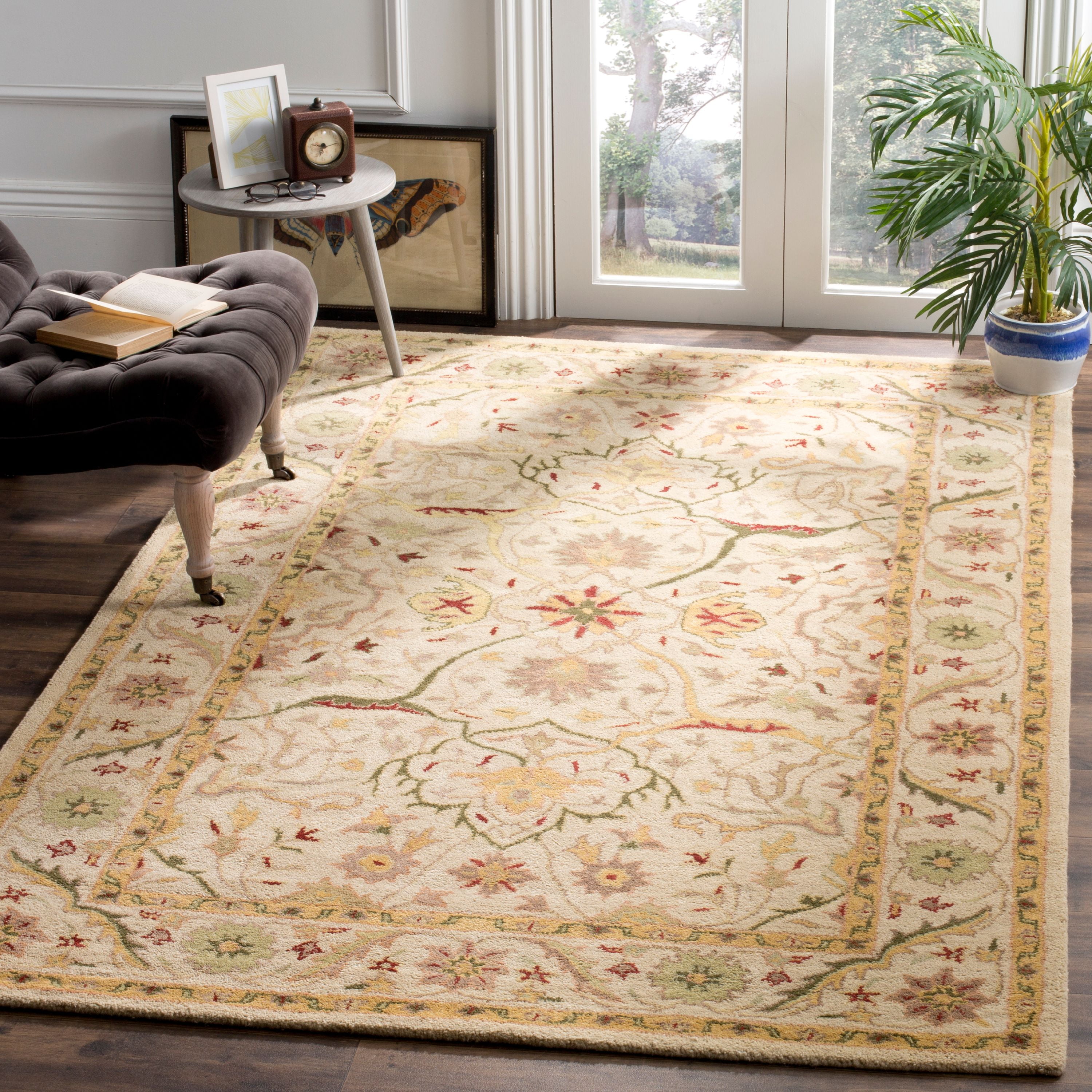 Safavieh Antiquity Toireasa Traditional Floral Area Rug or Runner
