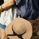 thumbnail image 2 of Clip de sombrero Zulema para acampar al aire libre rosa, 2 of 7
