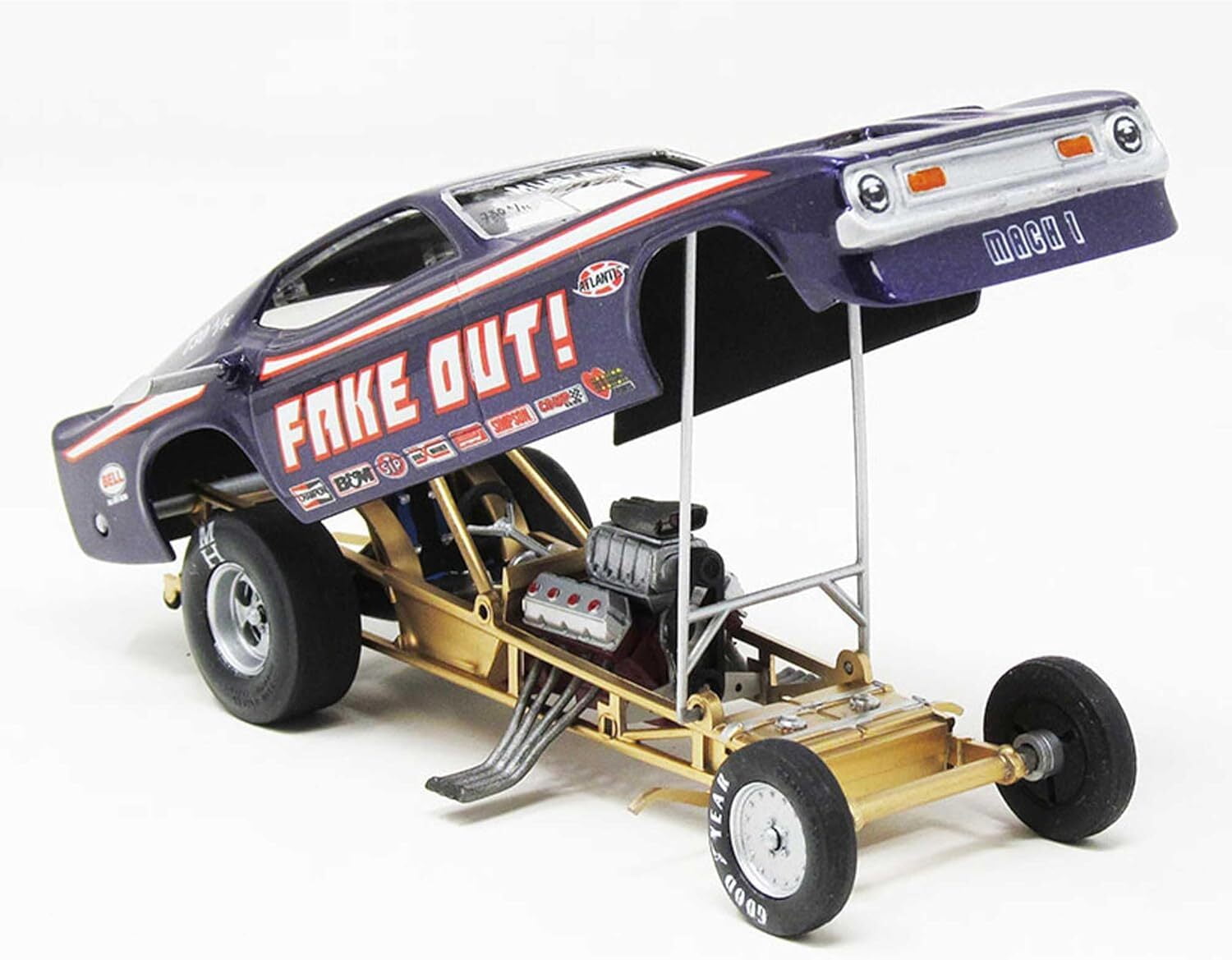 Tom Daniel - 1:32 Scale Model Kit - Fake Out Funny Car