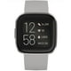 thumbnail image 2 of Reloj inteligente Fitbit Versa 2 con Amazon Alexa - Gris, 2 of 4