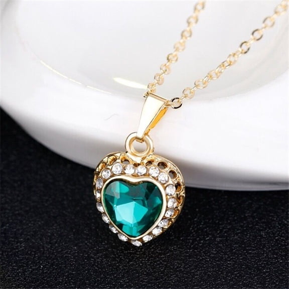 BESTYASH Heart Shaped Green Jewelry Set with Necklace, Earrings, and Unique Creative Bracelet - Fine Workmanship Set