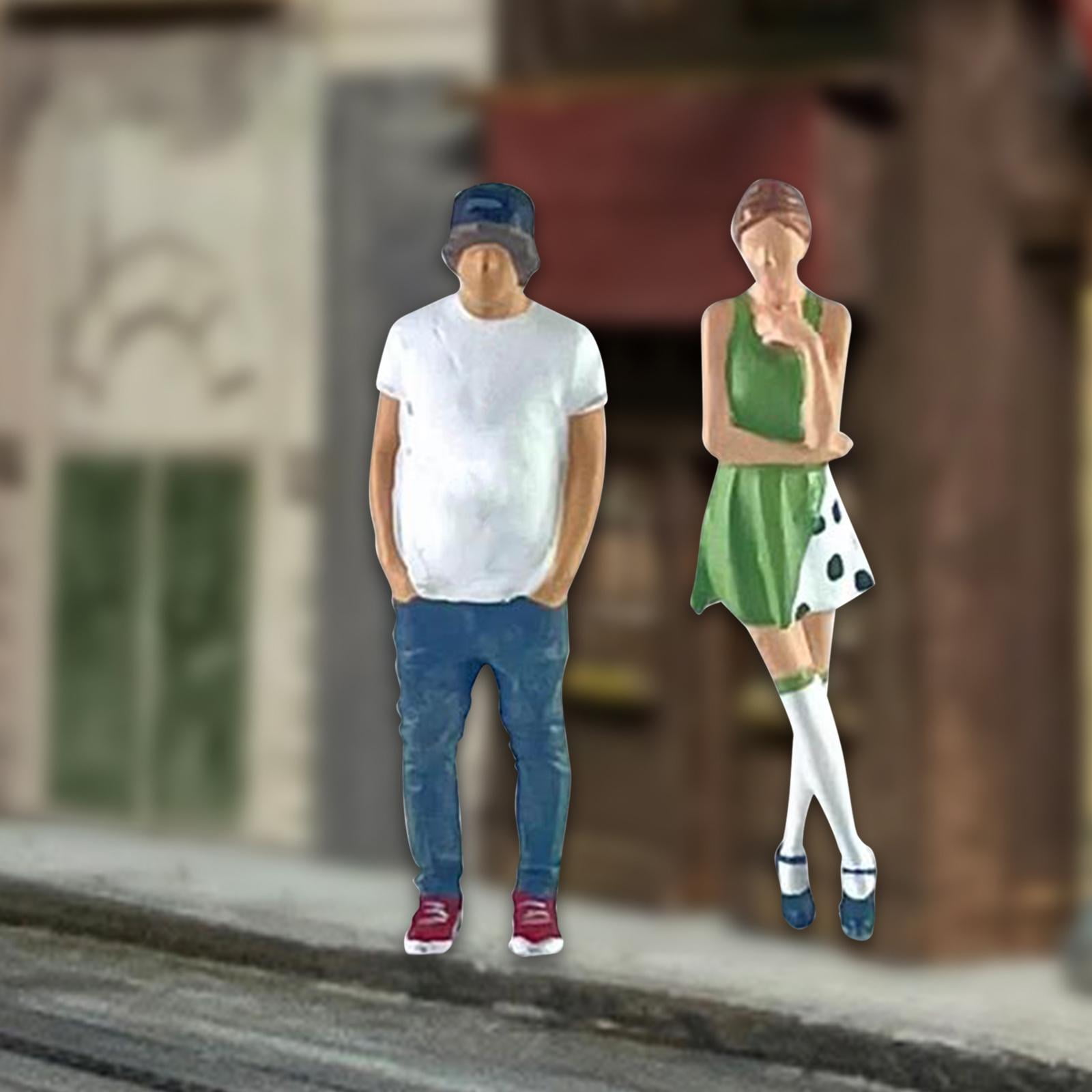 Rushawy 1/64 Woman and Man Figures S Gauge Mini People Fairy Garden Resin Decoration