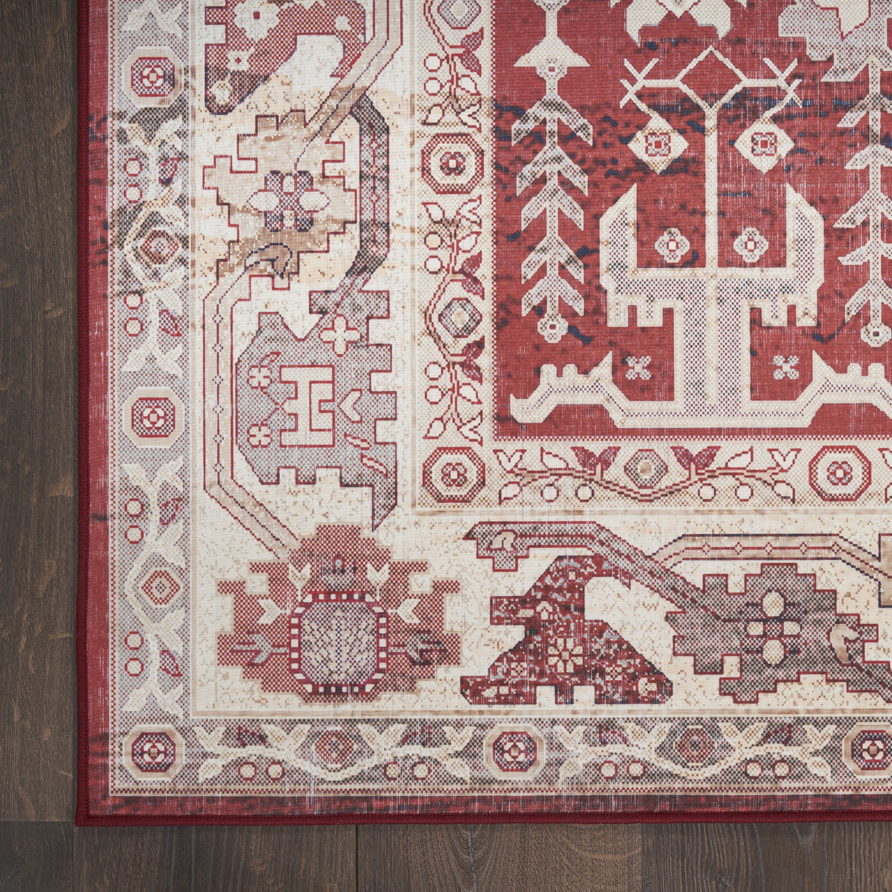 Nourison Vintage Home Bohemian Red 5' x 7' Area Rug (5x7)