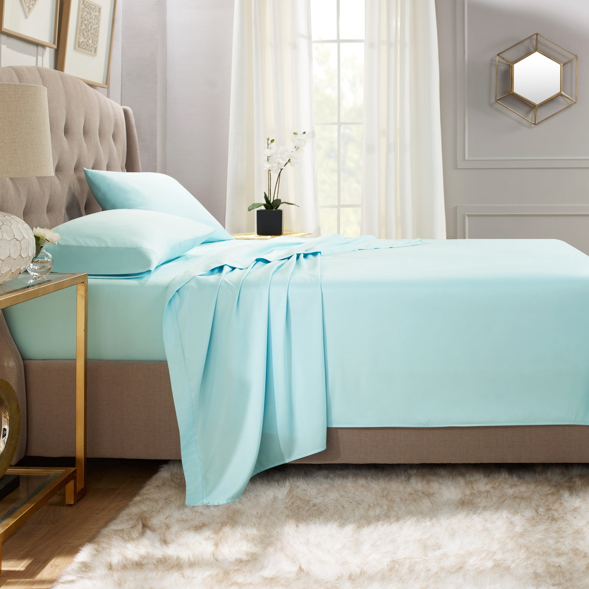 Hearth & Harbor Deep Pocket 4 Piece Solid Bed Sheet Set, 1800 Thread Count Microfiber Sheets, Full, Light Baby Blue