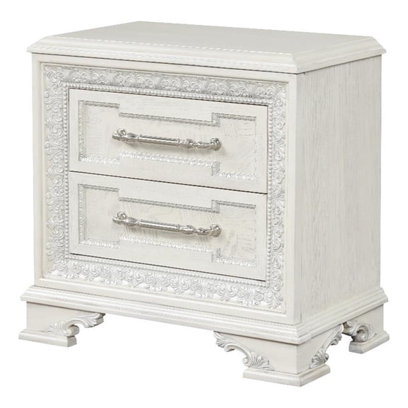 Furniture of America Gelbero White Wood Dovetail 2-Drawer Nightstand with USBs