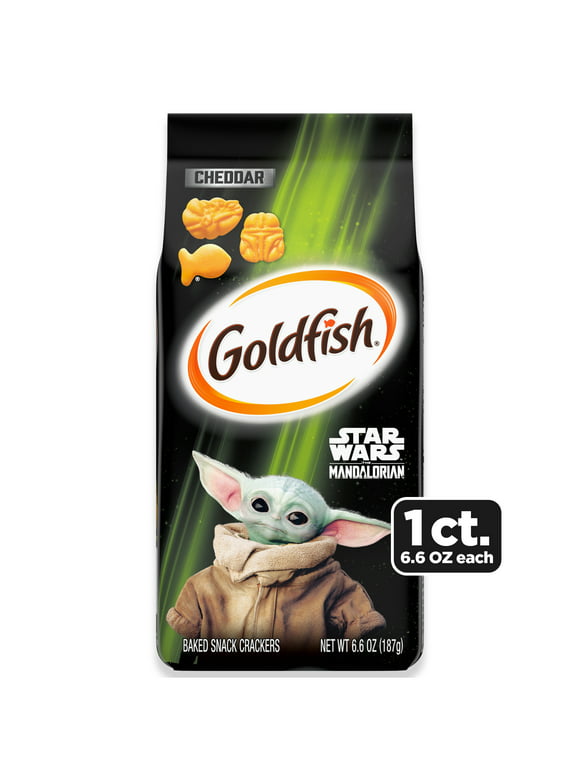 Goldfish Star Wars Mandalorian Cheddar Crackers, Snack Crackers, 6.6 oz Bag