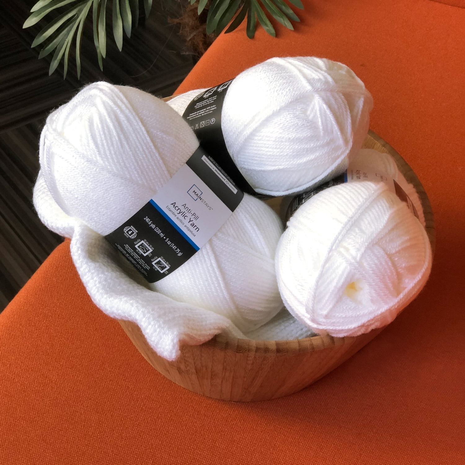 Mainstays Anti-Pill Acrylic Yarn, 5 oz, White