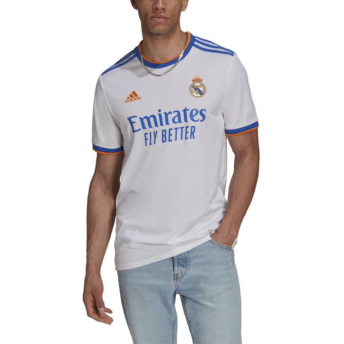 Knorretje Anekdote elleboog adidas Men's Real Madrid 2021-22 Home Jersey | GQ1359 - Walmart.com