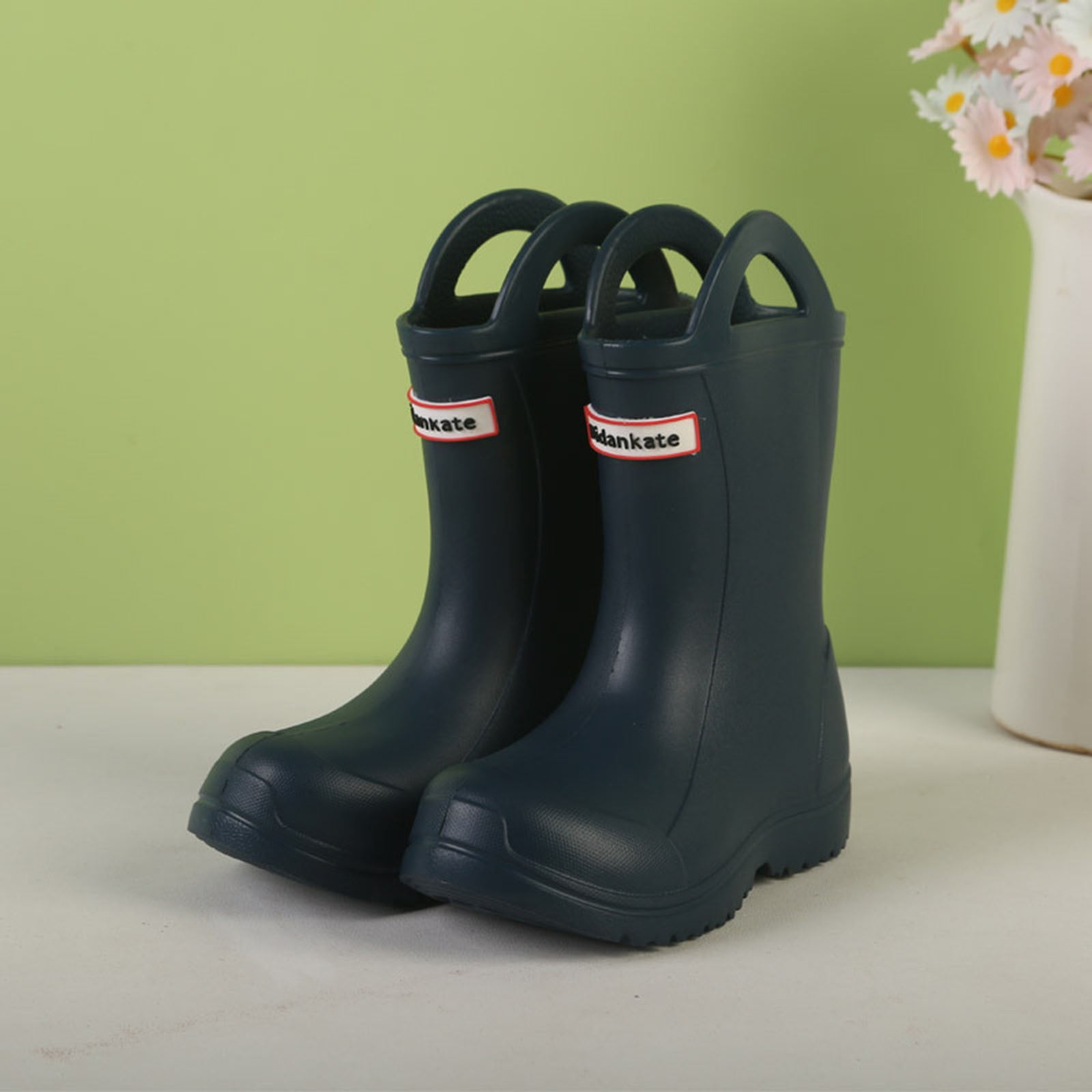 Huowey Kids Girls Rain Boots Mid-Calf Kids Booties Lightweight Soft Sole Comfortable Footwear And Little Girls Seasonal Outdoor Play Fashionable Shoes, 3.5-4 Years