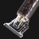 thumbnail image 3 of Cortadora de pelo USB recargable, diseño ergonómico para barba y cabello, incluye 4 cabezales y accesorios, ideal para viajes y regalos, color gris plateado T6., 3 of 6