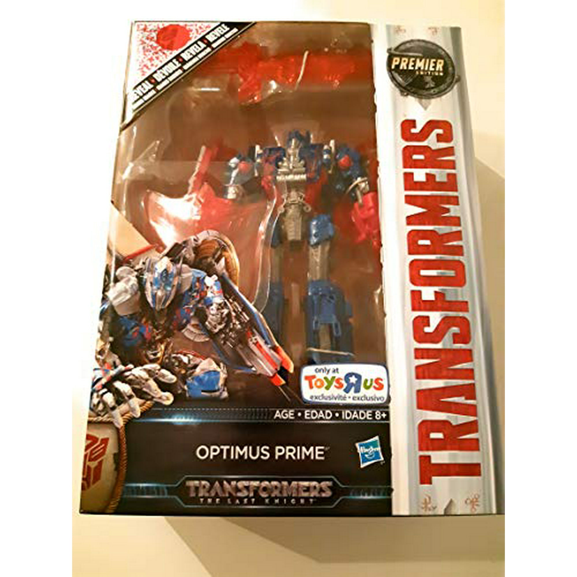 Transformers: Reveal the Shield Premier Edition Voyager Action