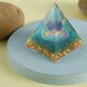 thumbnail image 2 of Pirámide De Orgón Colorida, Energía Curativa De Pirámide De Cristal De Resina Para Protección, Adorno De Escritorio Espiritual, Regalos Curativos Para El Hogar Y La Oficina Muyoka Hogar, 2 of 6