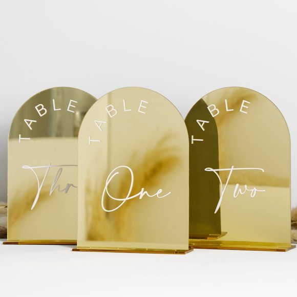 Gold Mirrored Arch Wedding Table Numbers with Stands 1-30, 5x7 Inch Acrylic Arch Sign with Holder, Gold Arch Acrylic Table Numbers for Wedding Reception Table Centerpiece Decorati