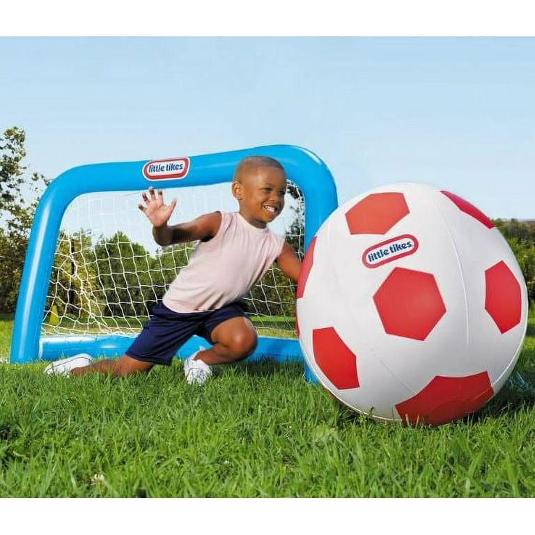 Tiny Football brings bite-sized soccer goodness