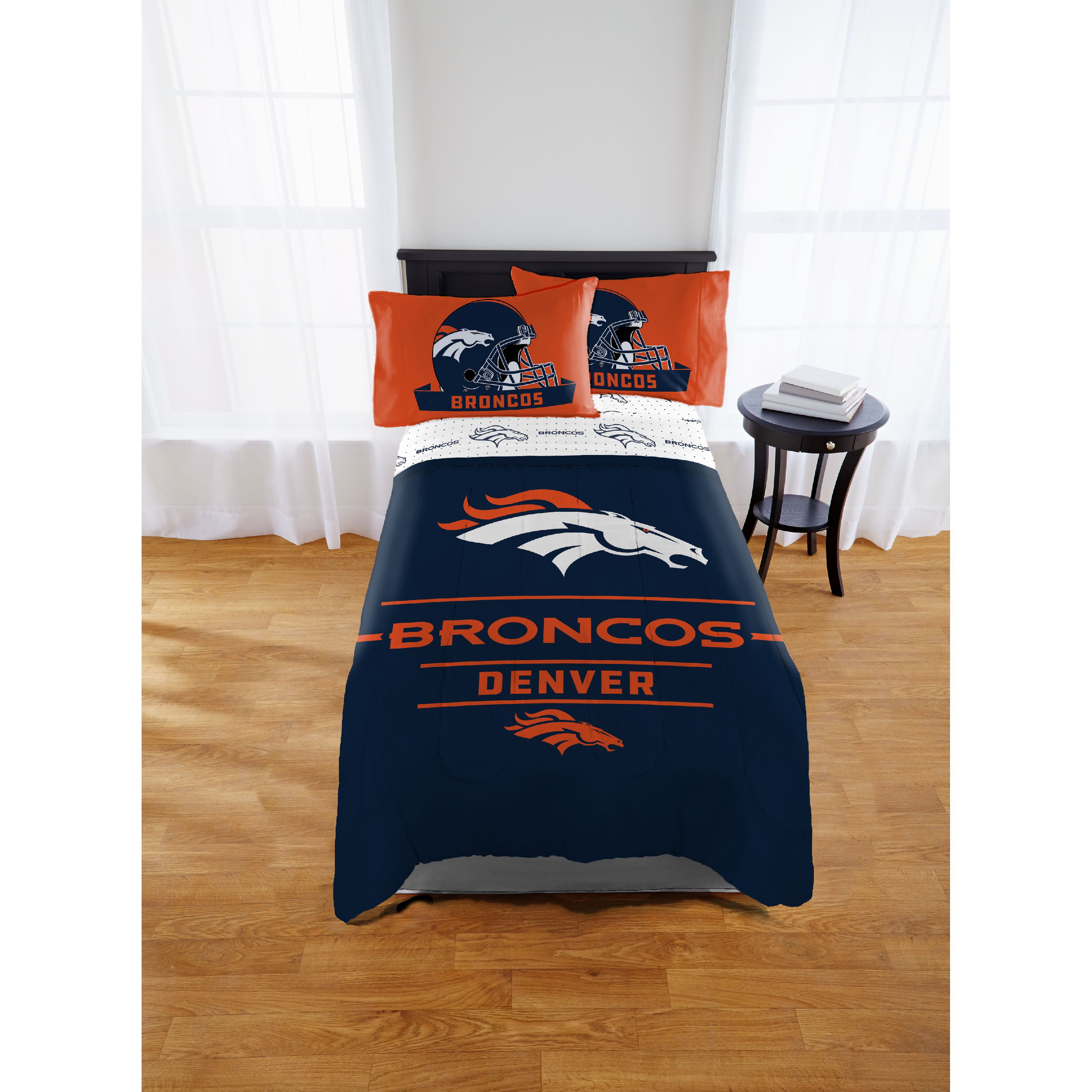 Denver Broncos 2 Pc TWIN Size Printed Comforter/Sham Set 