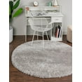thumbnail image 2 of Unique Loom Marilyn Monroe Opulence Shag Collection Area Rug - (7' 10" Round Silver Screen), 2 of 11