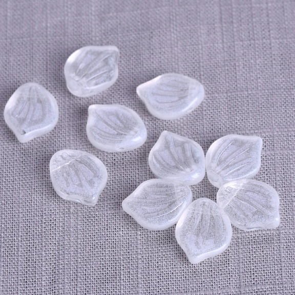 U8MO 10pcs 15x12mm Petal Shape Lampwork Glass Loose Pendants Beads For Jewelry Making-White