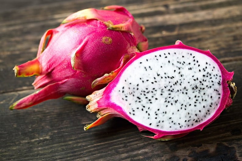 50 Dragon Fruit Seeds Pitaya Pitahaya Strawberry Pear Hylocereus Undatus Cactus Seeds Walmart Com