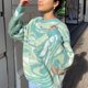 thumbnail image 5 of Verde M 2021 Otoño e Invierno Jersey de Manga Larga con Cuello Redondo para Mujer Moda Tie Dye Estampado Raya Abstracta Contraste de Tres Colores Suelto Suéter de Punto Simple Top Suéter de Punto de, 5 of 8