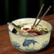 thumbnail image 3 of Juego de 2 tazones de cerámica para ramen con tapa, cuchara y palillos para sopa, arroz y fideos. Vajilla de estilo tradicional, apta para microondas y lavavajillas, 750 ml., 3 of 7