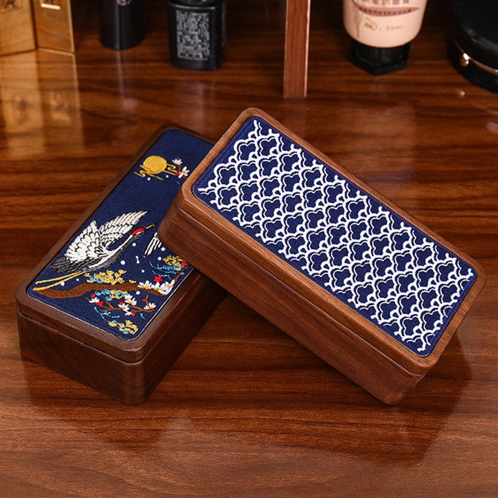 Magnetic Jewelry Box Vintage Embroidered Jewelry Box Portable Necklace Storage Box Walnut Wood Trinket Case